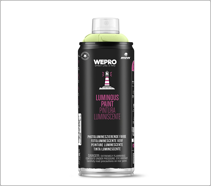 Spray de pintura luminiscente MTN Pro, bote negro con tapa verde claro e icono de faro