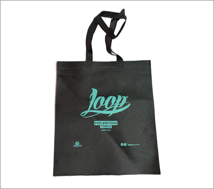 Bolsa negra LOOP Colors con asas y logotipo turquesa