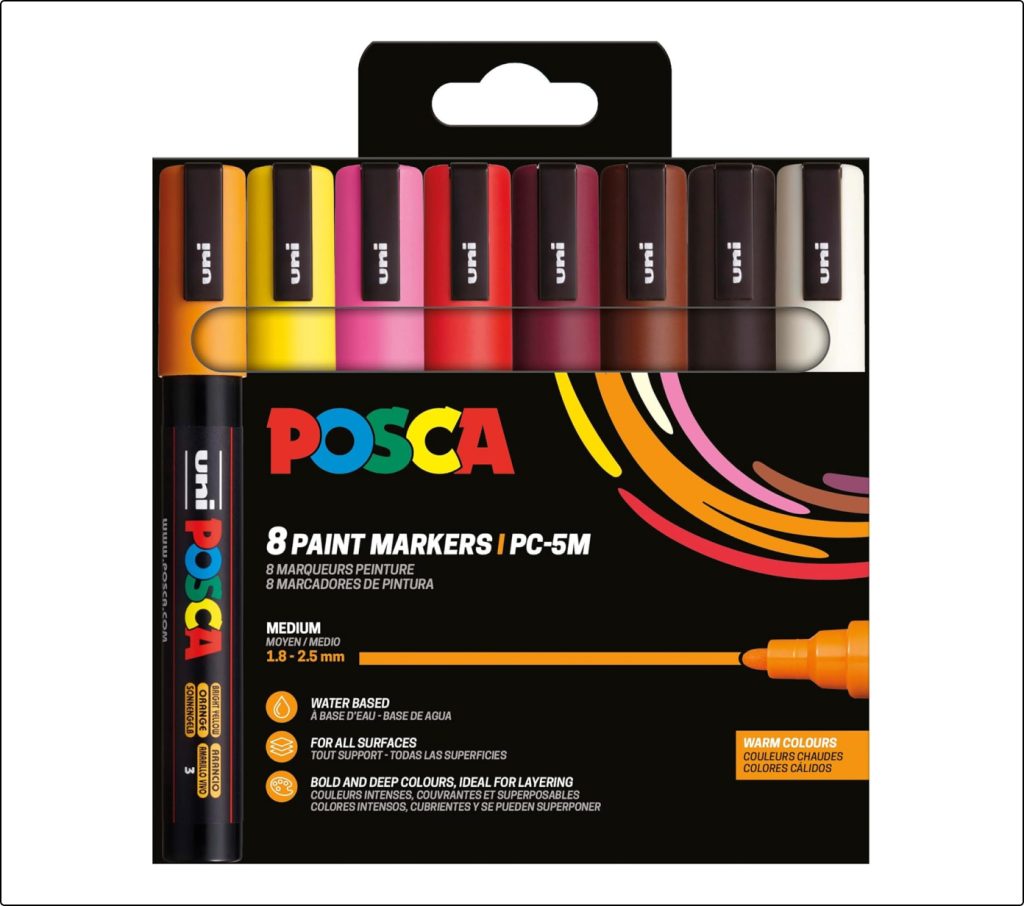 Estuche de ocho rotuladores Posca PC-5M en colores cálidos.