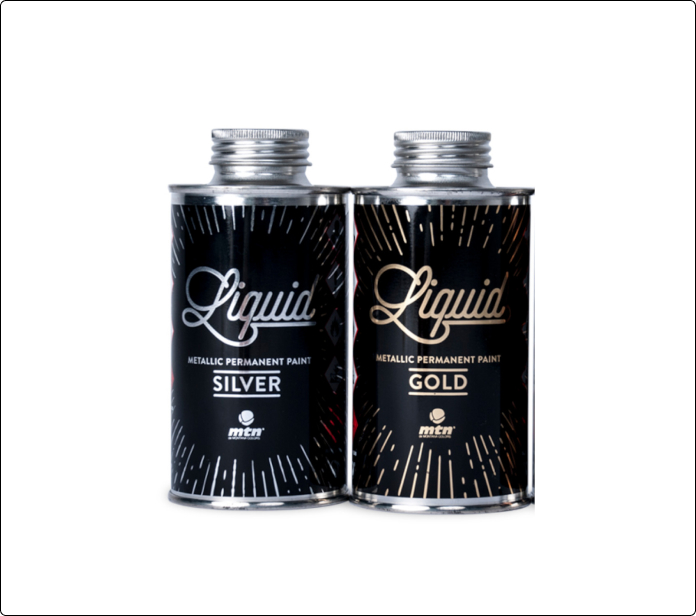 Dos envases de pintura permanente metálica MTN Liquid Paint en plata y oro.